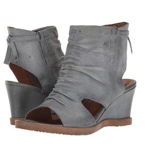 Miz Mooz Becca Wedge Sandal Size 39
